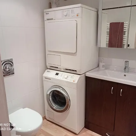 Studio Mezzanine 32m² Tignes, Balcon, Wifi, Lave-linge, Sejour Lit Convertible - Fr-1-449-184 Apartment