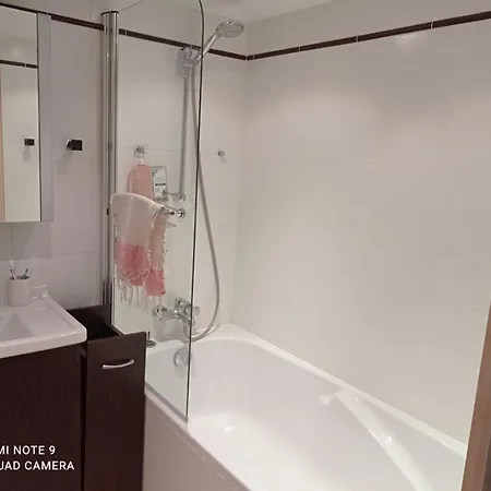 Studio Mezzanine 32m² Tignes, Balcon, Wifi, Lave-linge, Sejour Lit Convertible - Fr-1-449-184 Apartment
